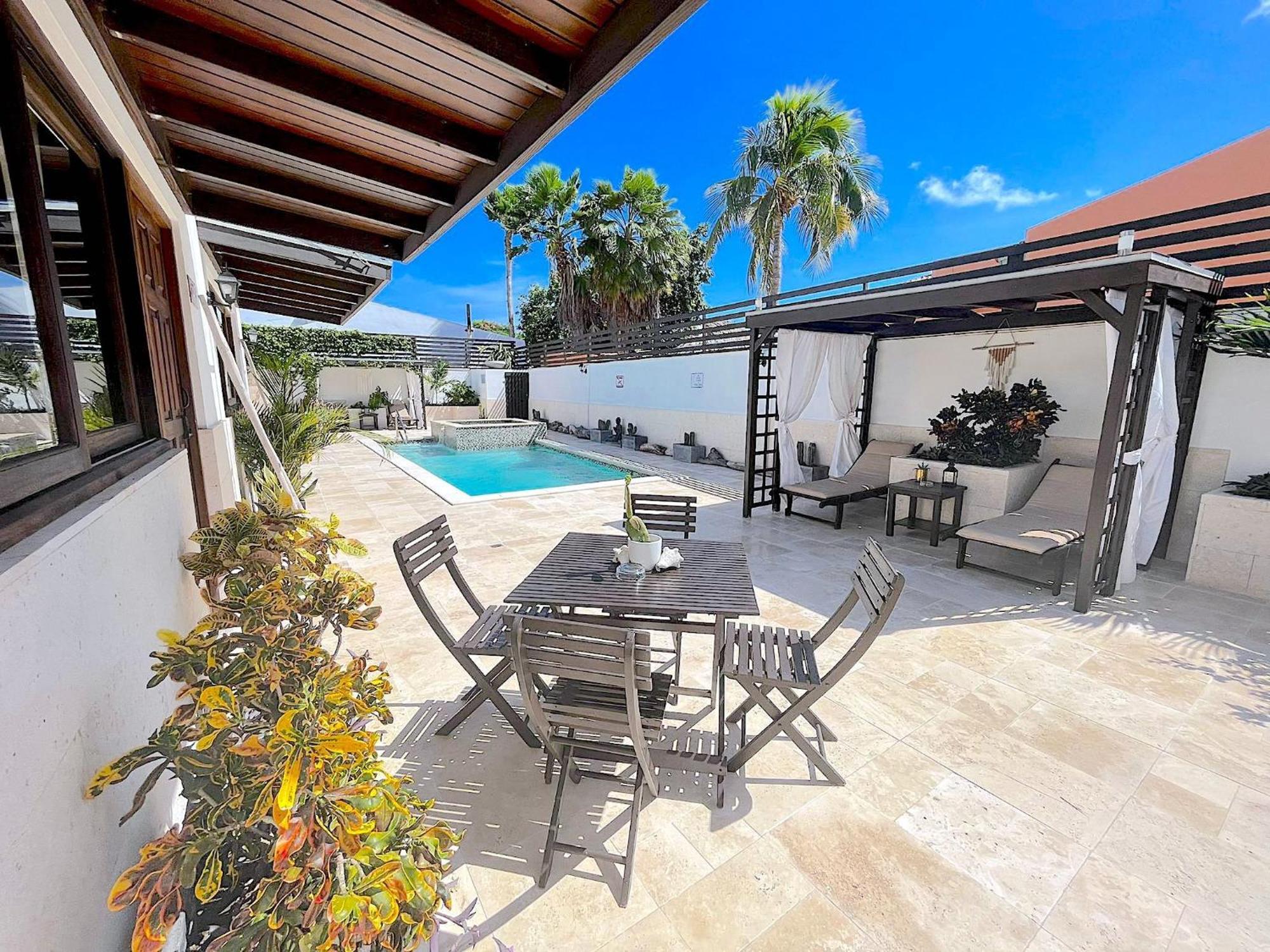 Aruba Lagunita Villa Palm Beach Room photo